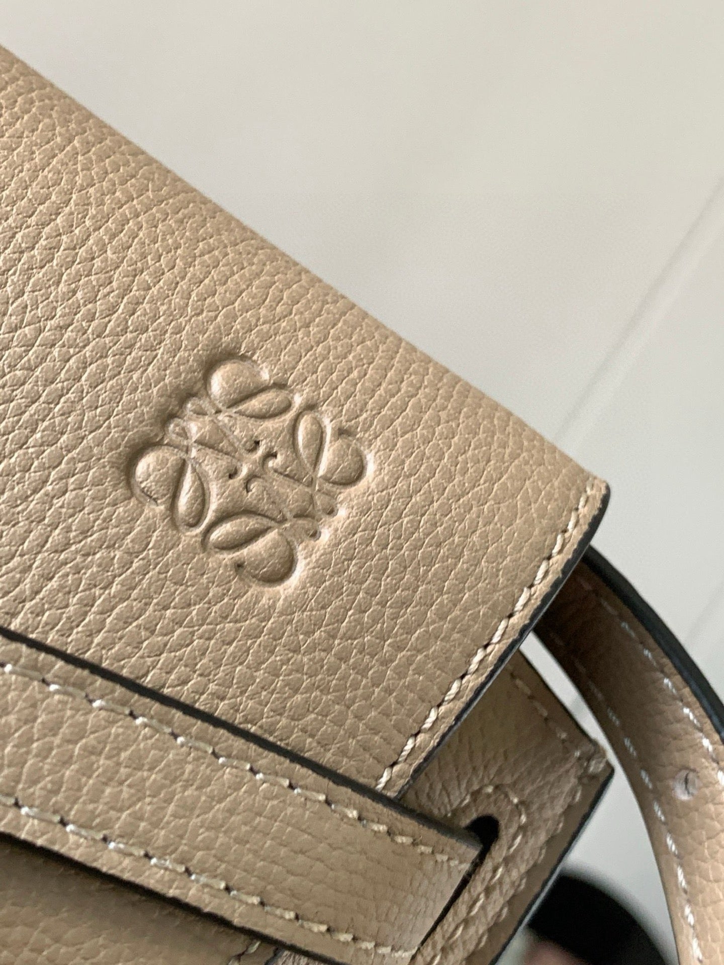 LuxluxHouse Best Quality Bags Loewe