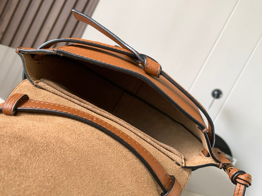 LuxluxHouse Best Quality Bags Loewe