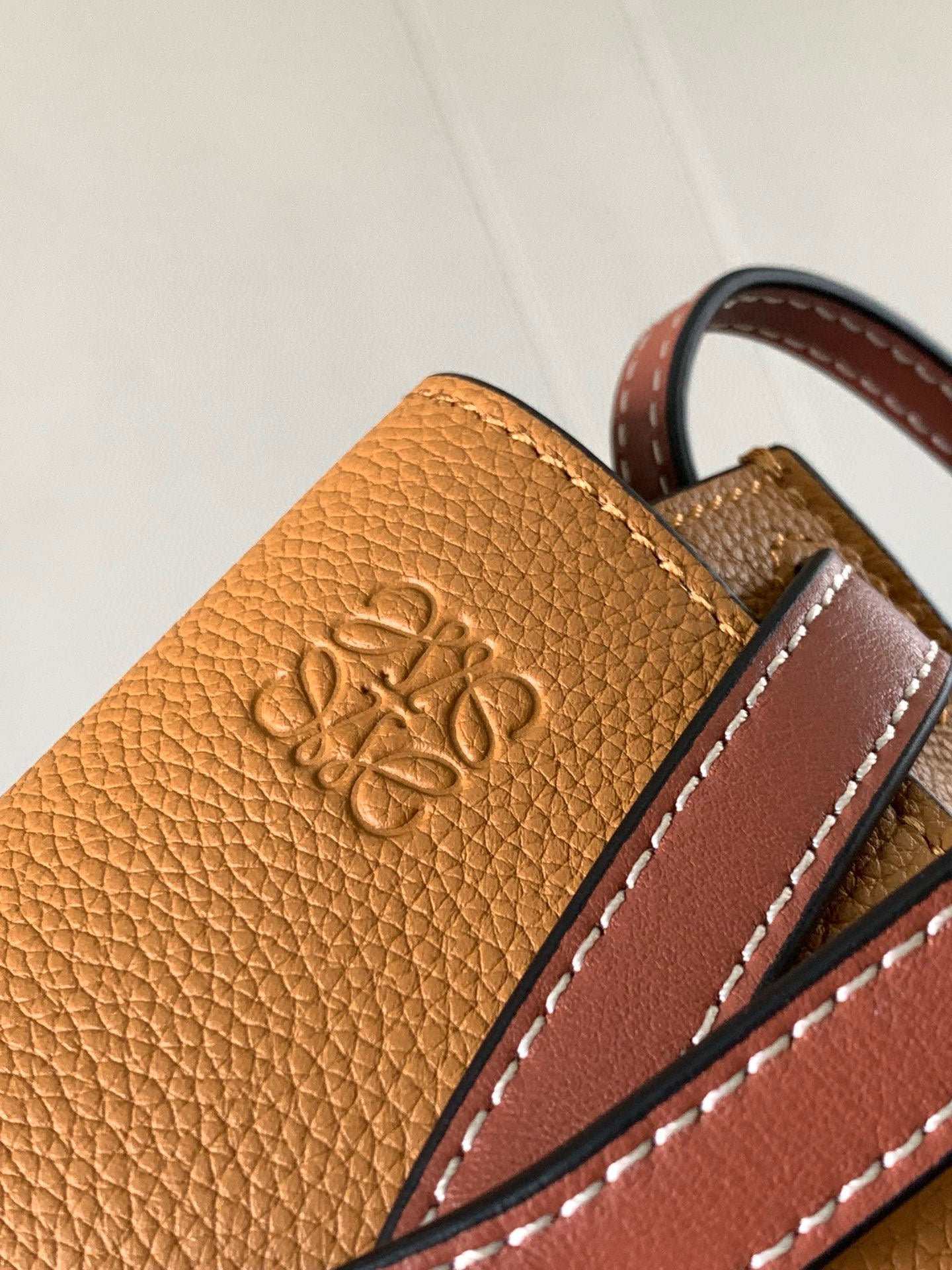 LuxluxHouse Best Quality Bags Loewe