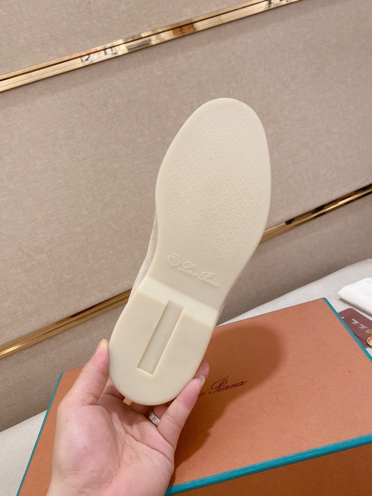 LuxluxHouse Best Quality Shoes Hermes