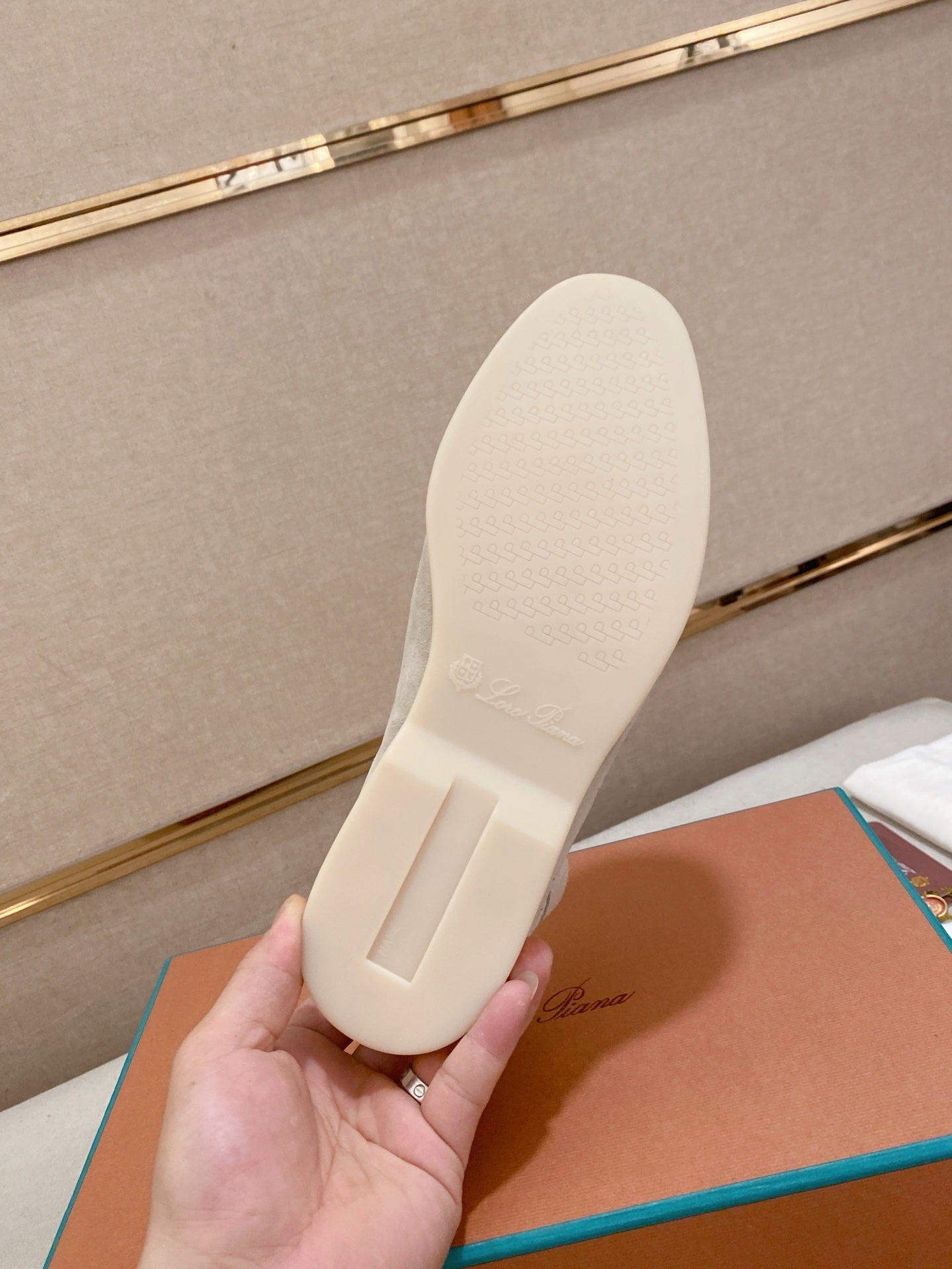 LuxluxHouse Best Quality Shoes Hermes