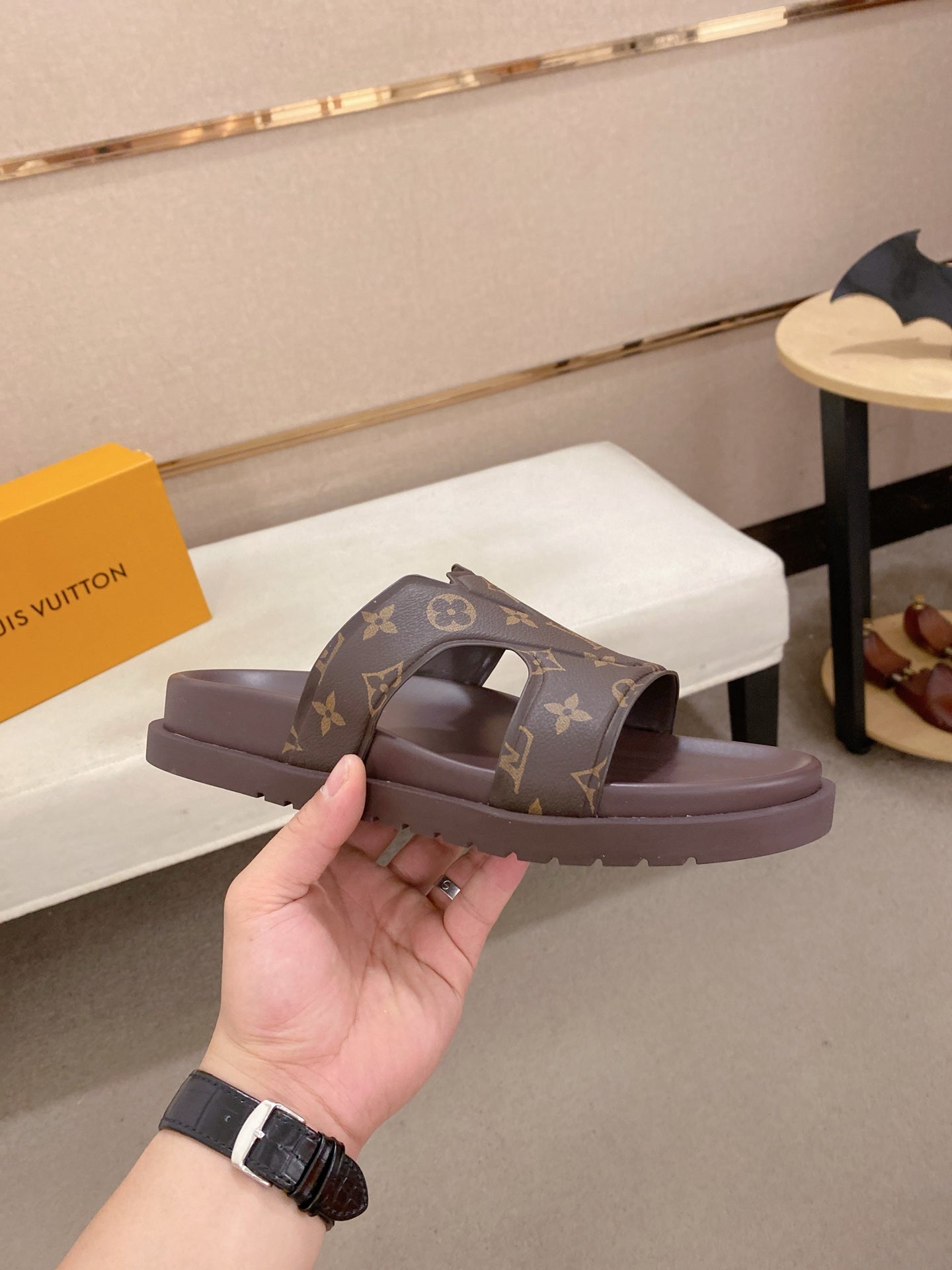 LuxluxHouse Best Quality Sandals Louis Vuitton