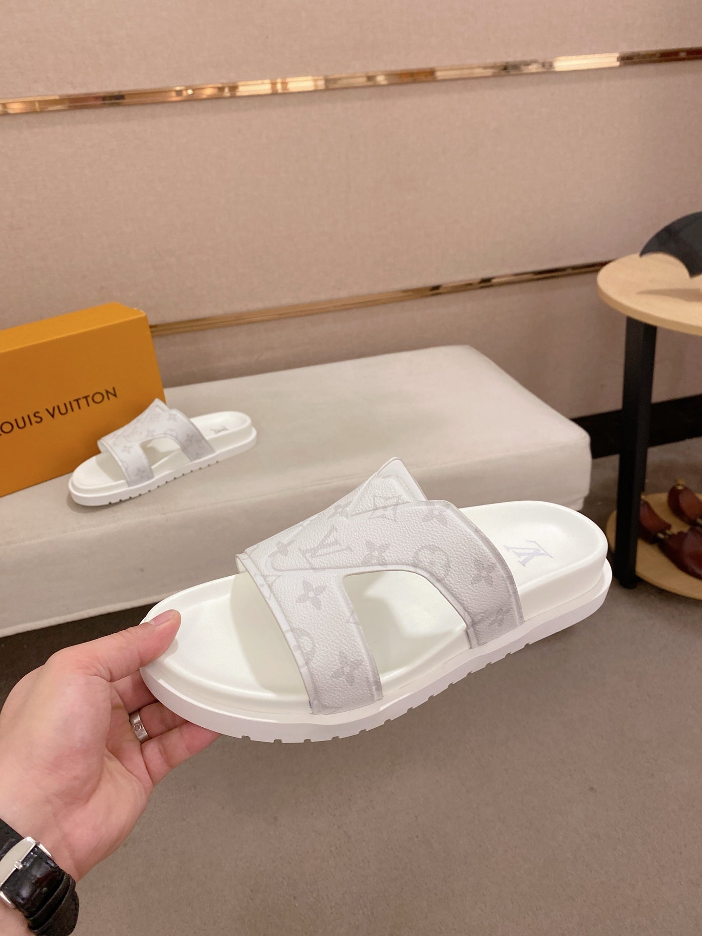 LuxluxHouse Best Quality Sandals Louis Vuitton