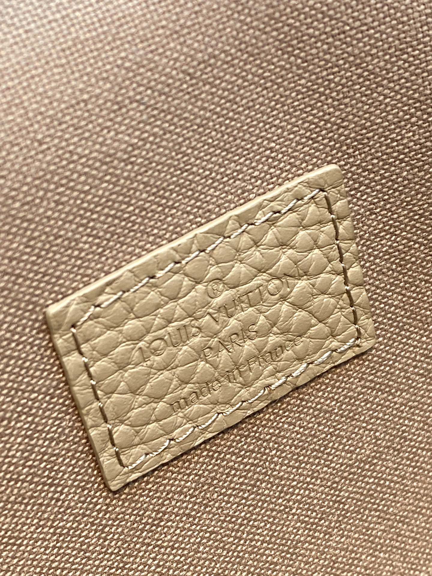 LuxluxHouse Best Quality Bags Small Bags Louis Vuitton Women Men