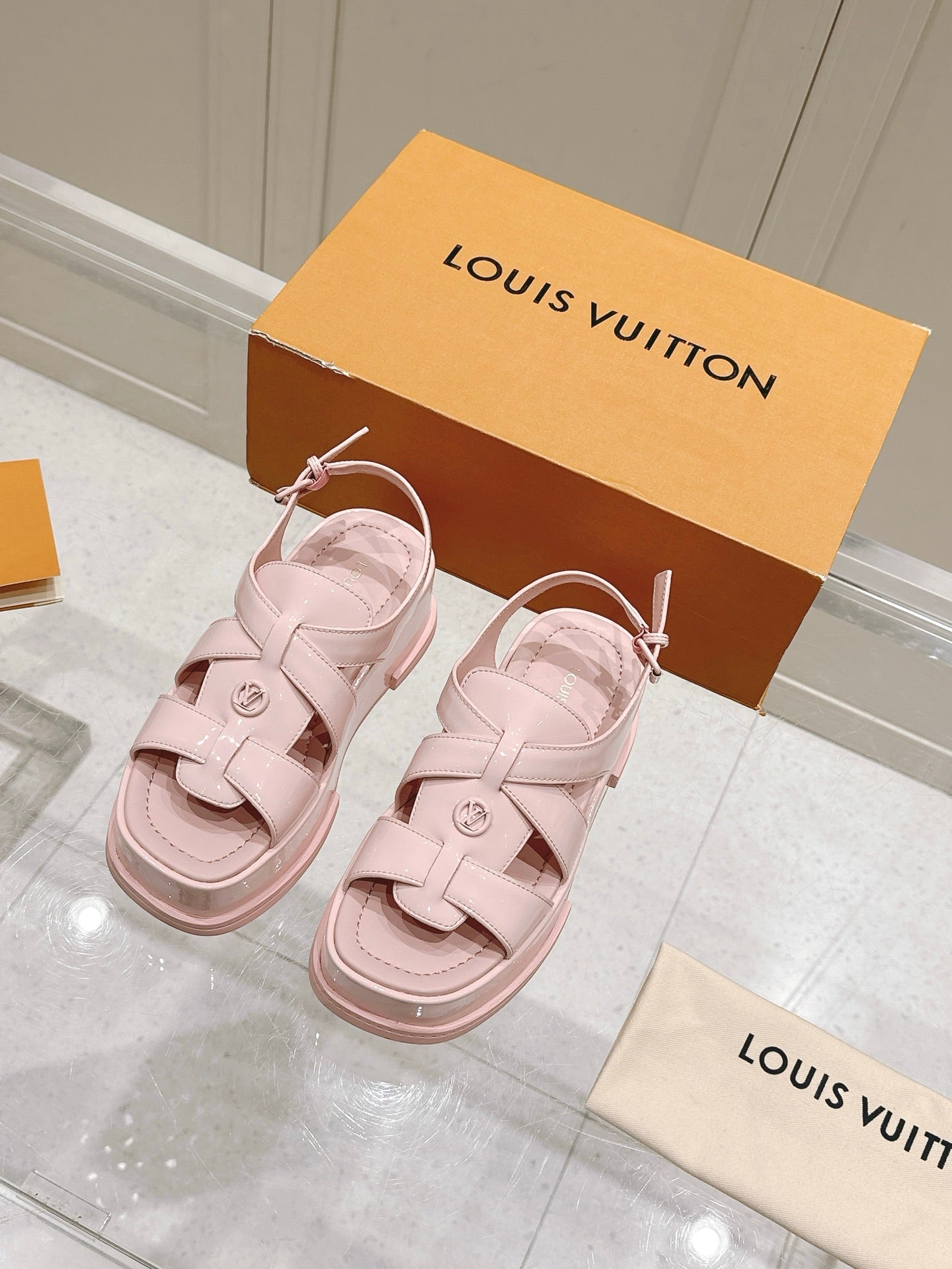 LuxluxHouse Best Quality Women Shoes Louis Vuitton