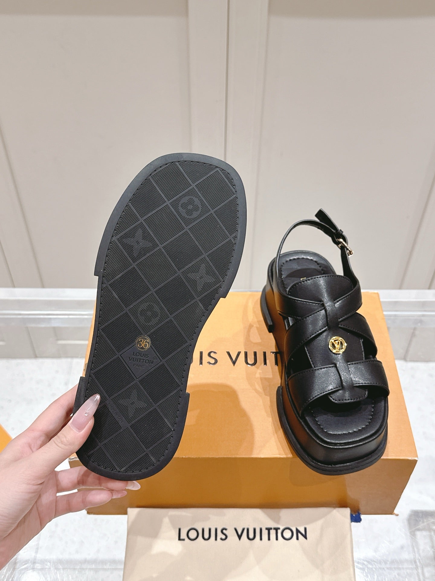 LuxluxHouse Best Quality Women Shoes Louis Vuitton
