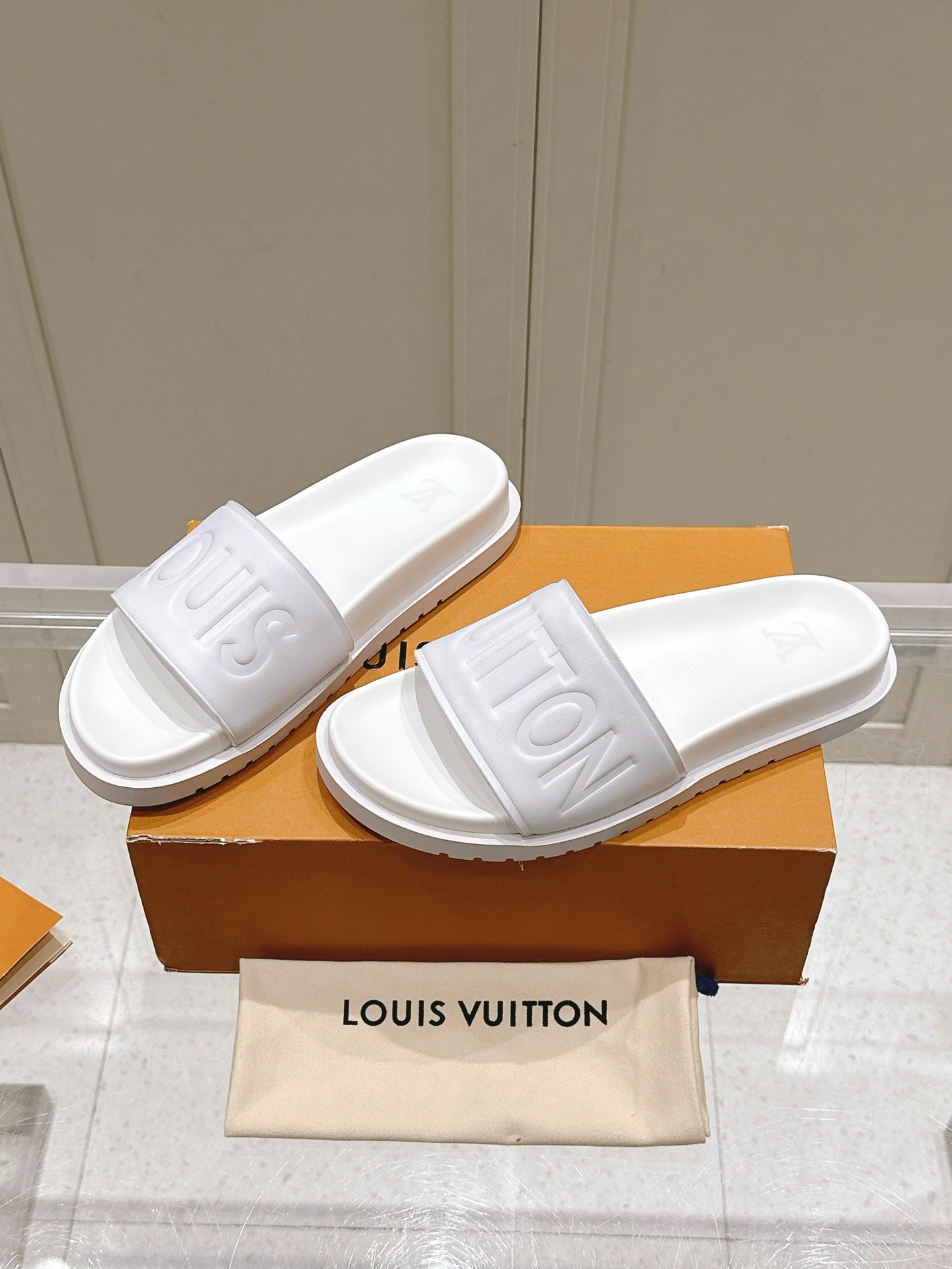 LuxluxHouse Best Quality Women Shoes Hermes