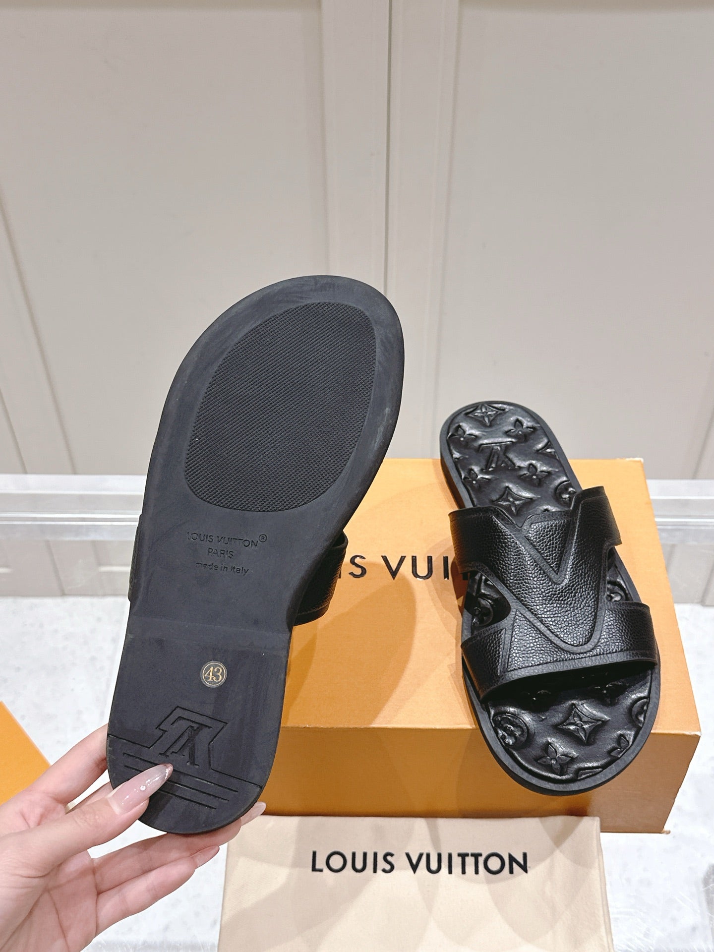 LuxluxHouse Best Quality Women Shoes Hermes