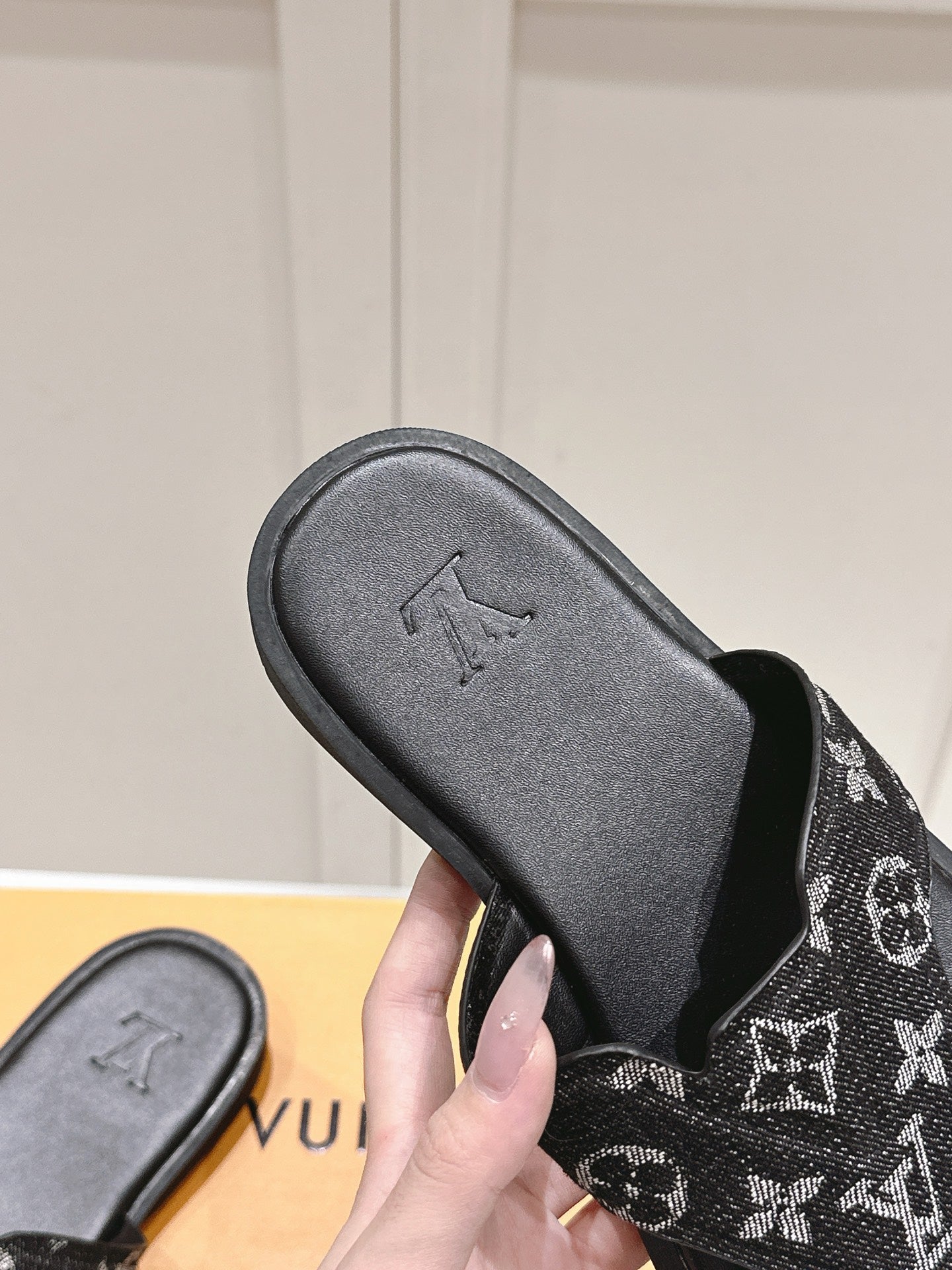 LuxluxHouse Best Quality Women Shoes Hermes