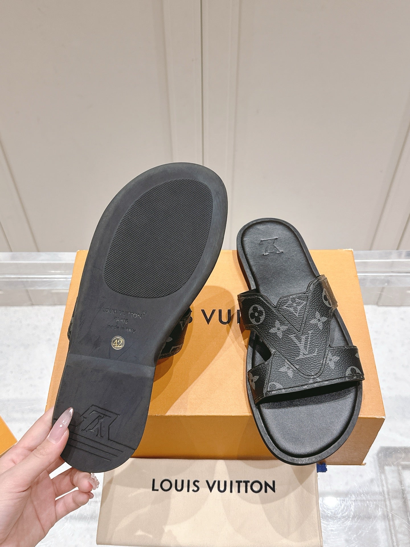 LuxluxHouse Best Quality Women Shoes Hermes
