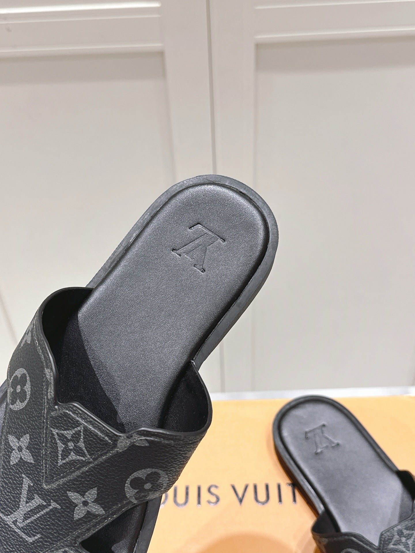 LuxluxHouse Best Quality Women Shoes Hermes