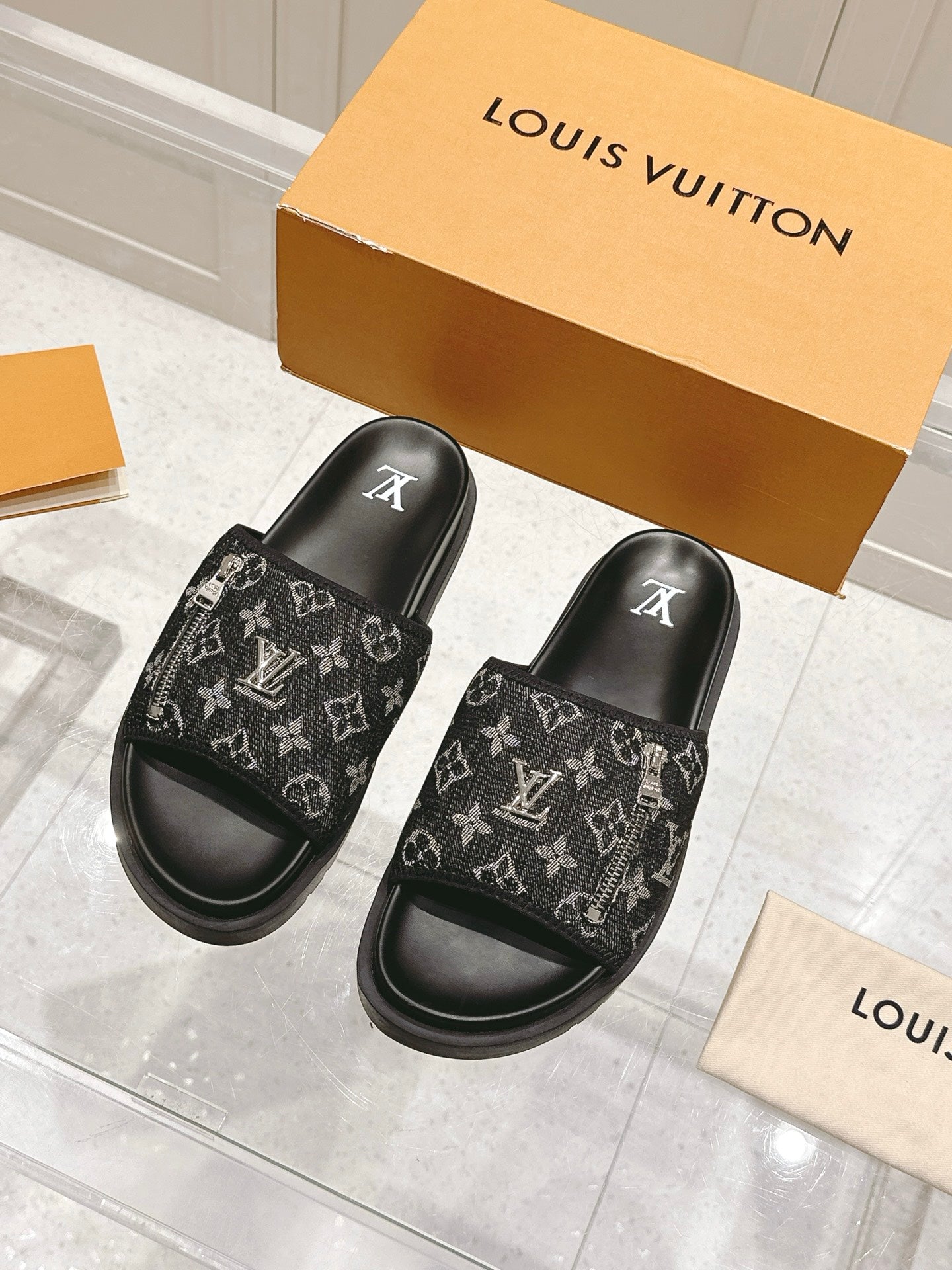 LuxluxHouse Best Quality Women Shoes Hermes