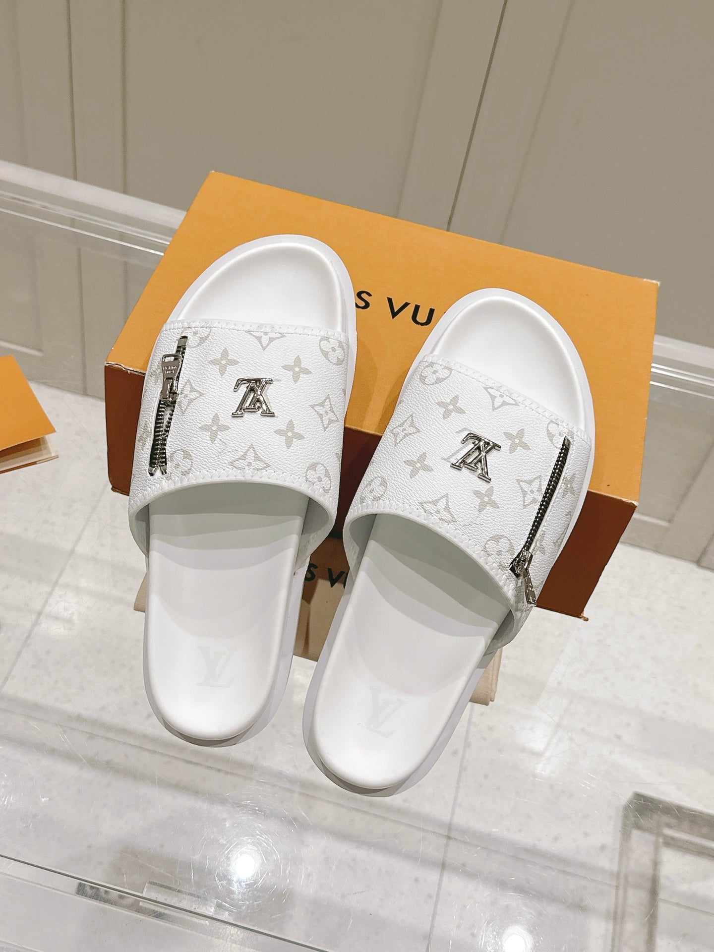 LuxluxHouse Best Quality Women Shoes Hermes