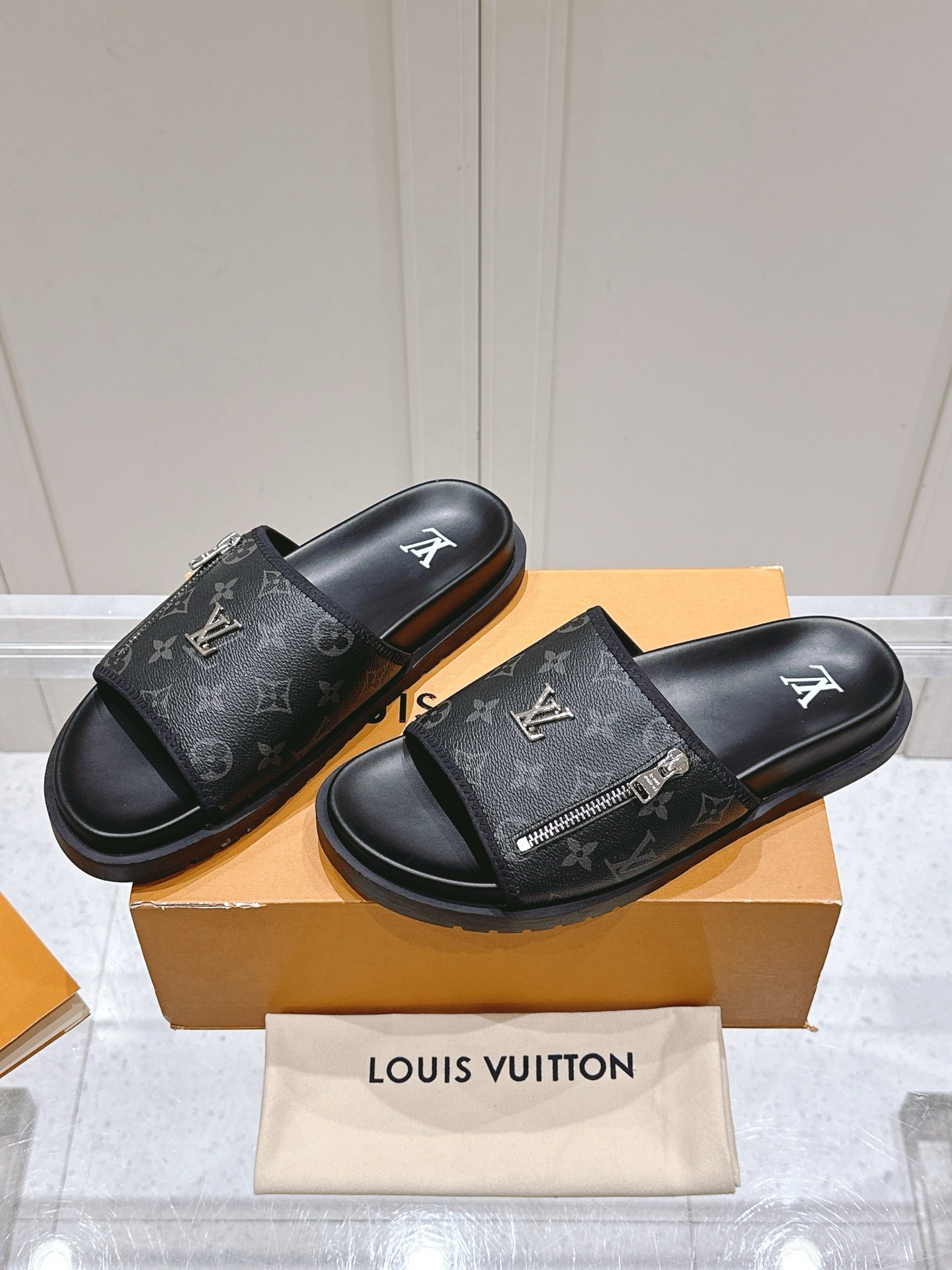 LuxluxHouse Best Quality Women Shoes Hermes