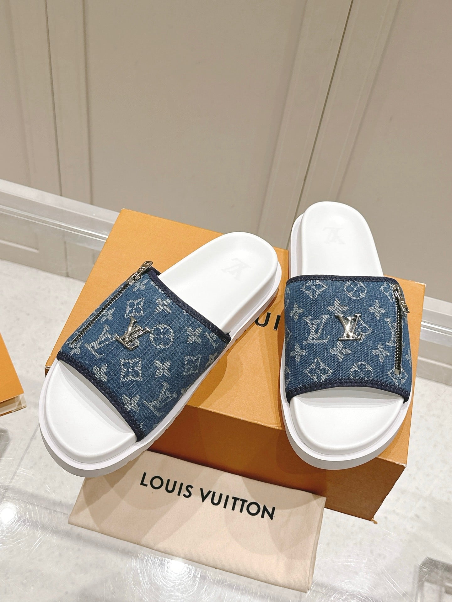 LuxluxHouse Best Quality Women Shoes Hermes