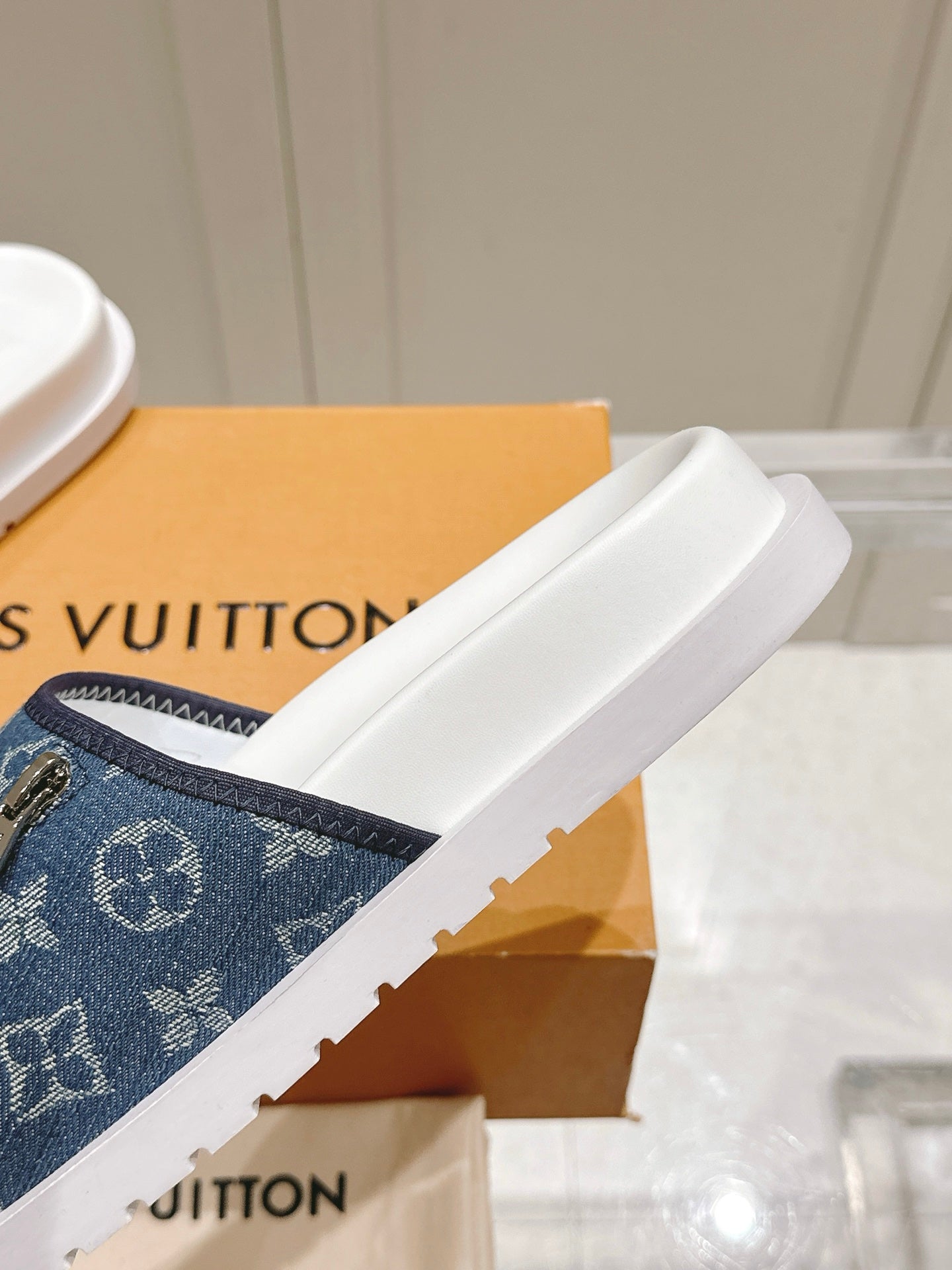 LuxluxHouse Best Quality Women Shoes Hermes