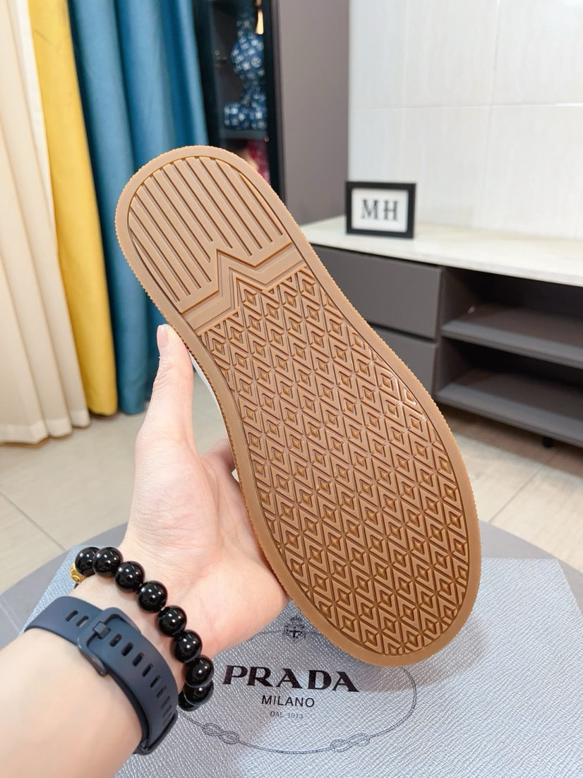 LuxluxHouse Best Quality Shoes Prada