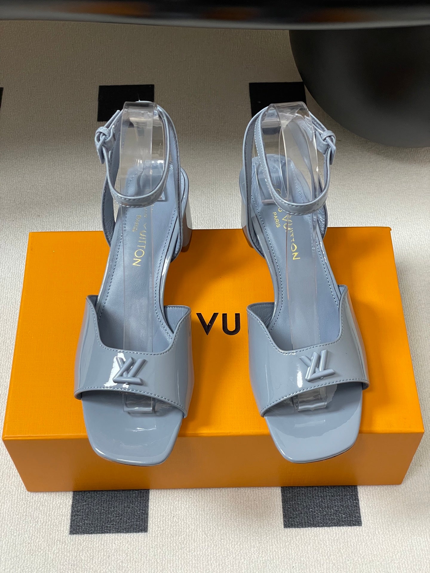 LuxluxHouse Best Quality Women Shoes Louis Vuitton