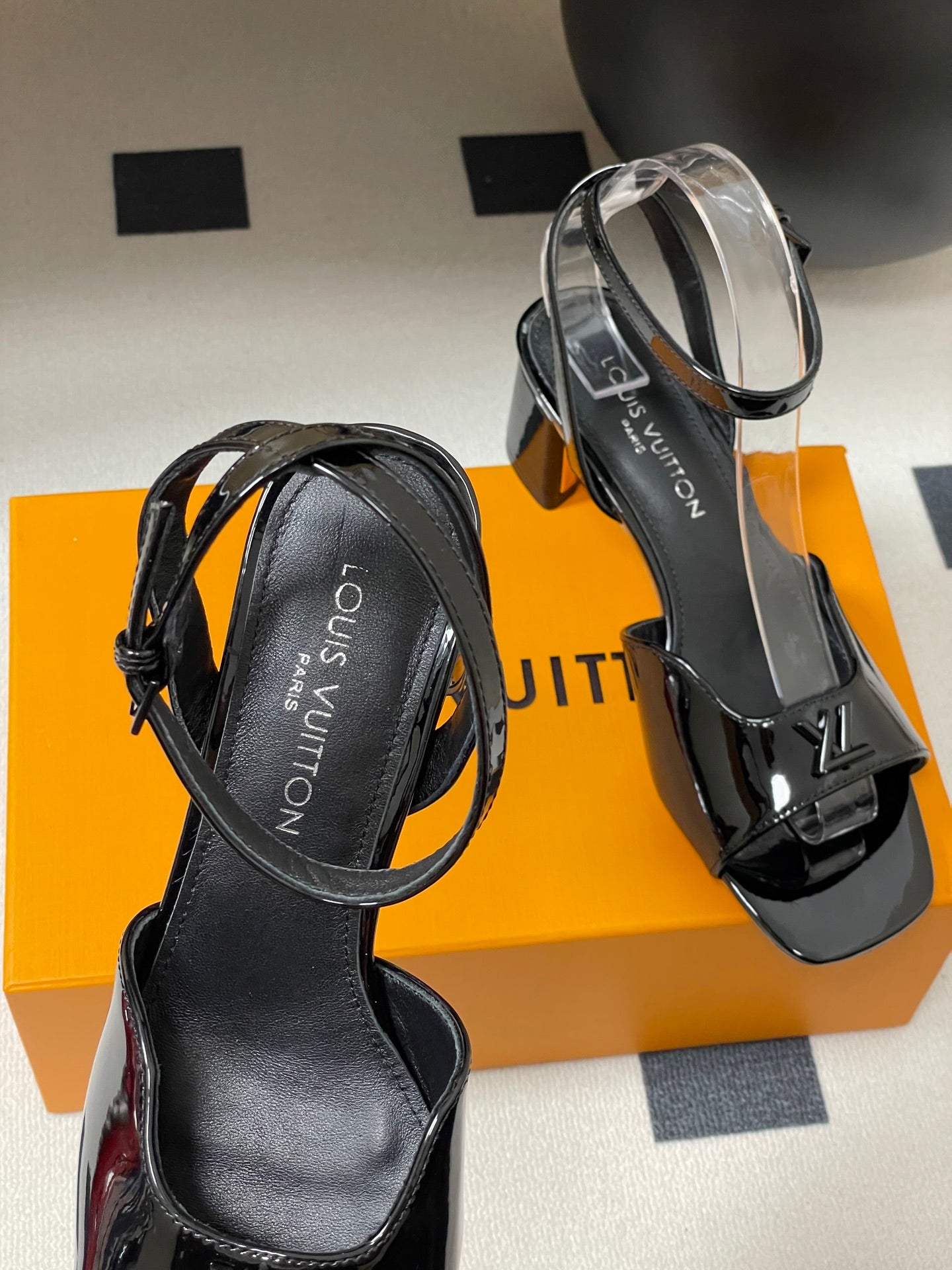 LuxluxHouse Best Quality Women Shoes Louis Vuitton