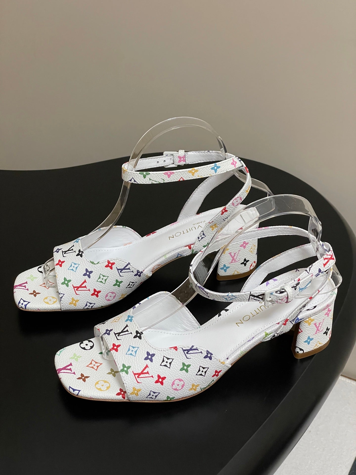 LuxluxHouse Best Quality Women Shoes Louis Vuitton