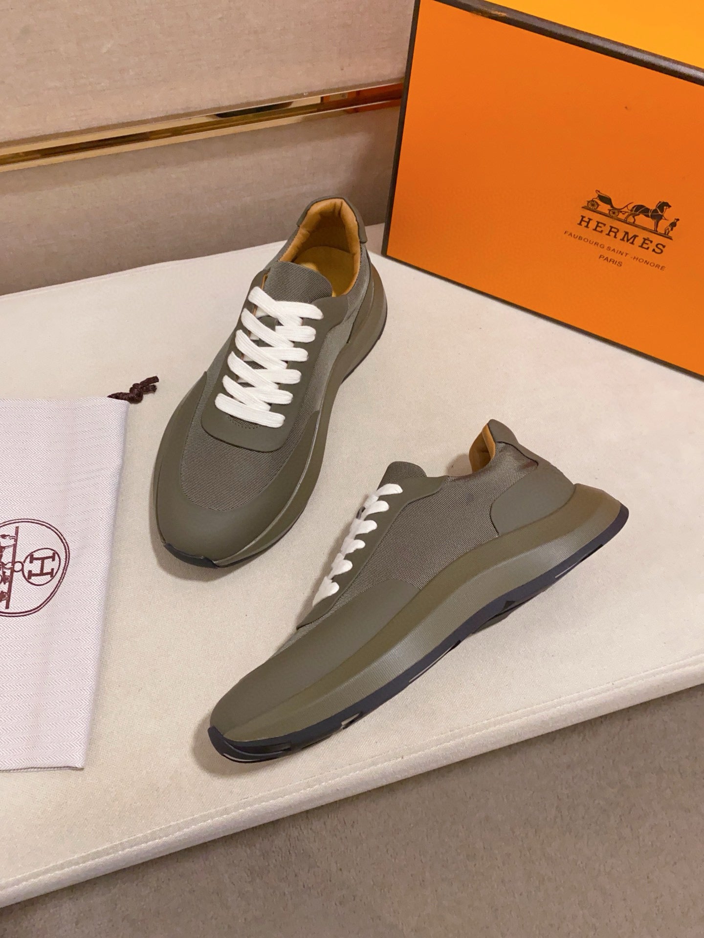 LuxluxHouse Best Quality Shoes Hermes