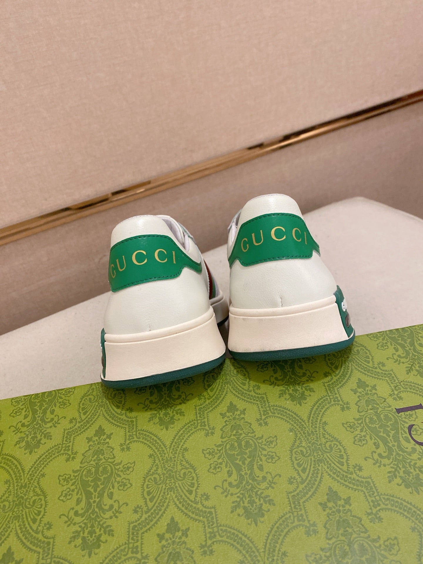 LuxluxHouse Best Quality Shoes Gucci