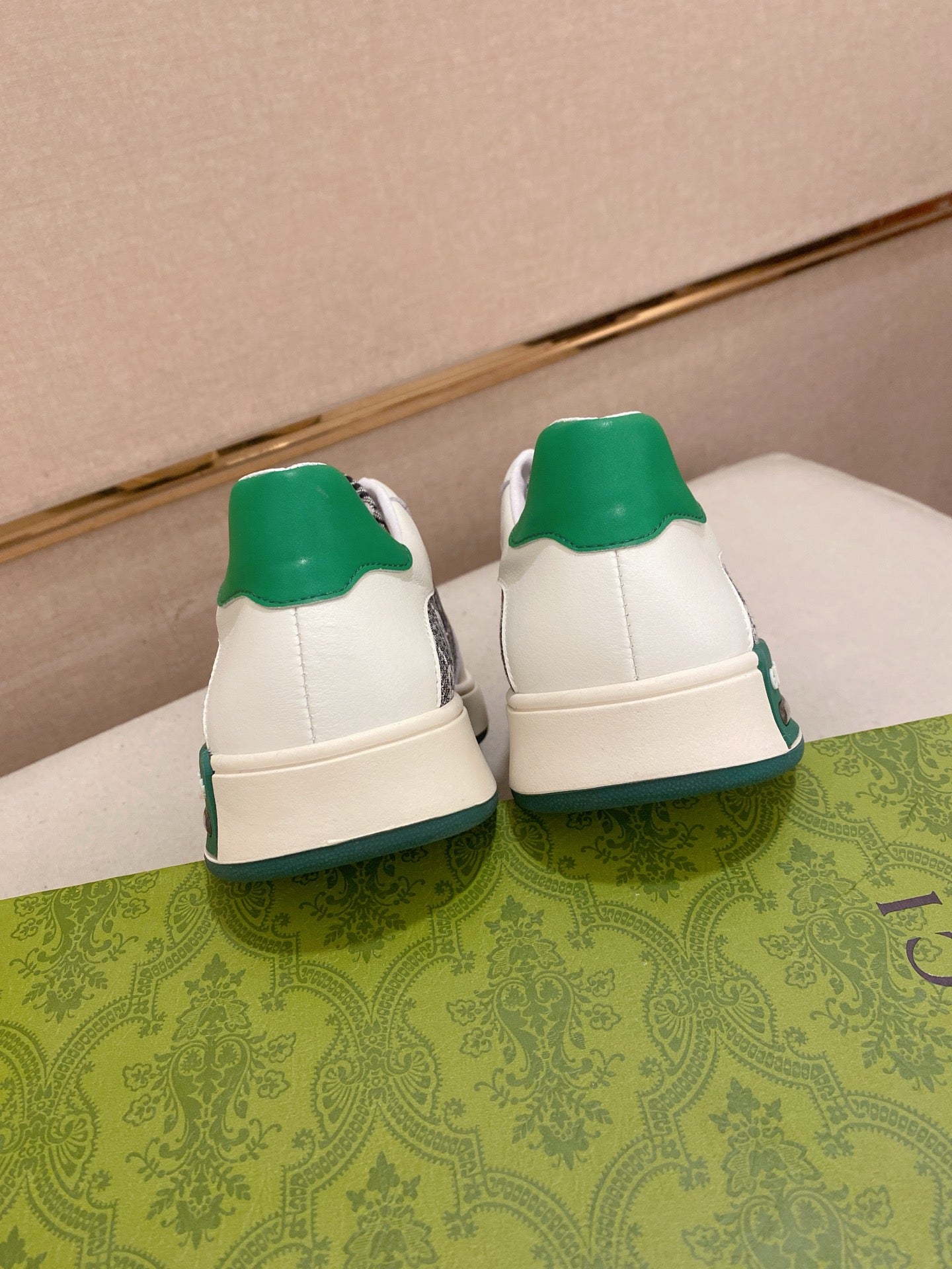 LuxluxHouse Best Quality Shoes Gucci