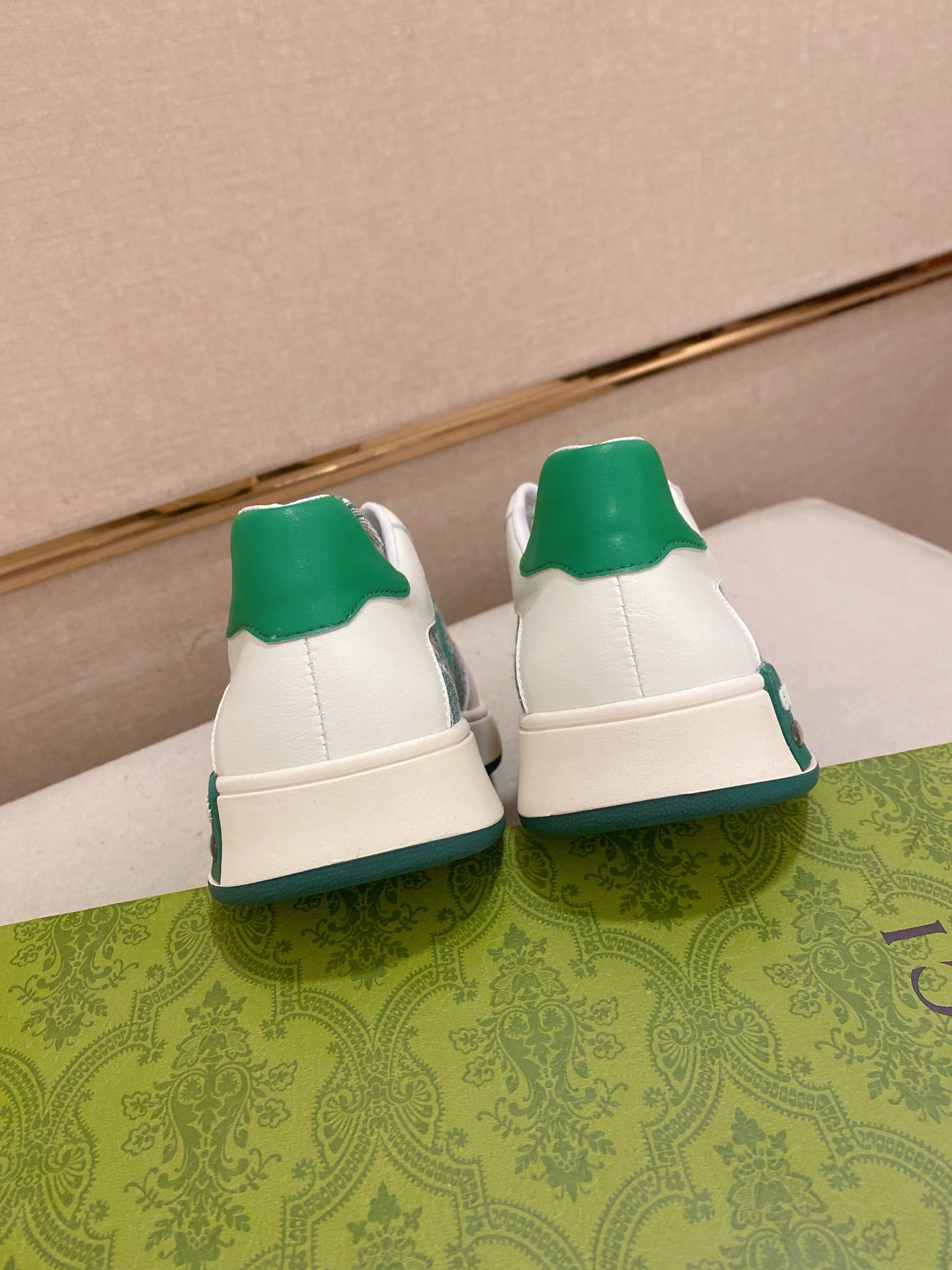 LuxluxHouse Best Quality Shoes Gucci