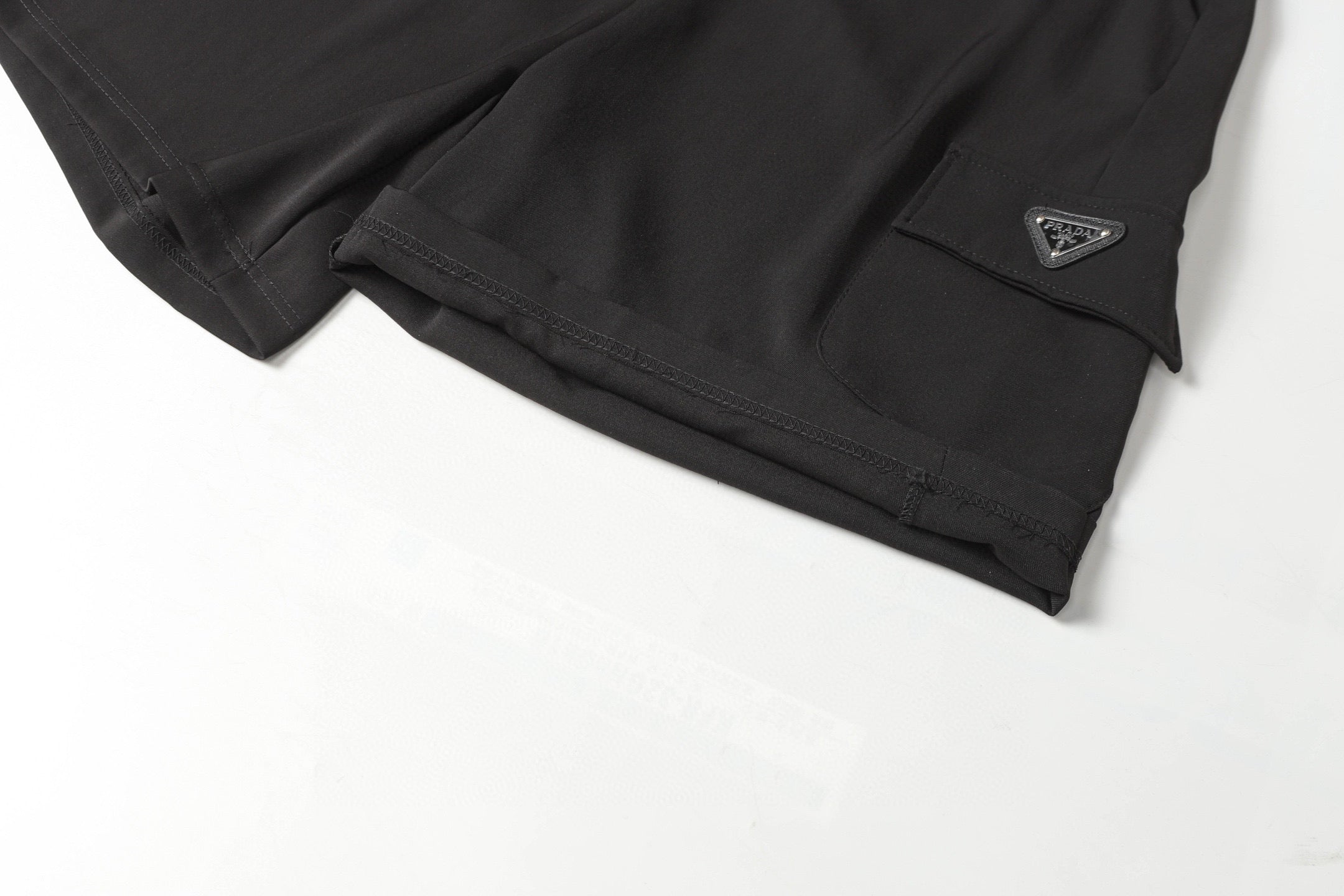 LuxluxHouse Best Quality Clothes Pants Prada