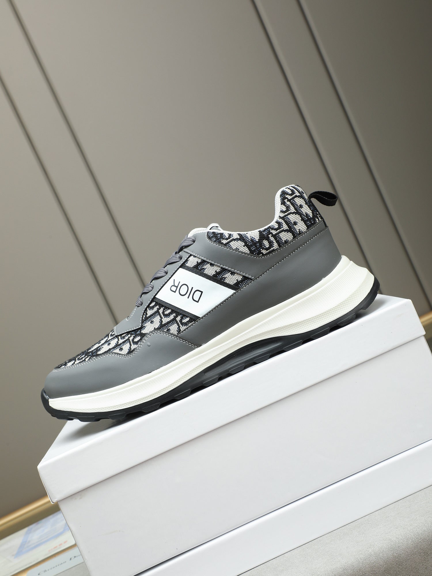 LuxluxHouse Best Quality Shoes Dior