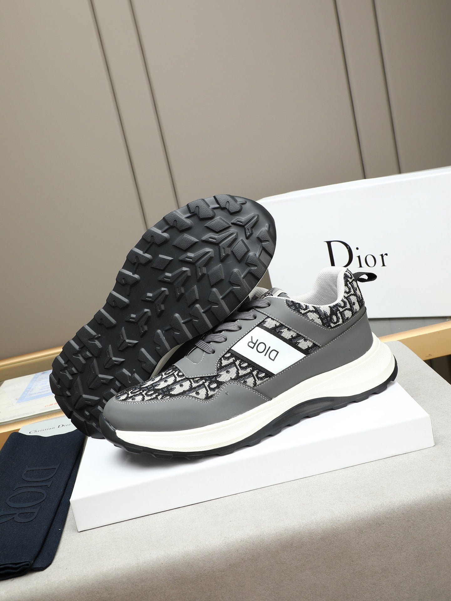LuxluxHouse Best Quality Shoes Dior