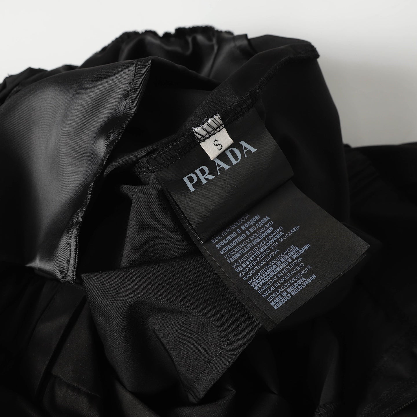 LuxluxHouse Best Quality Clothes Pants Prada