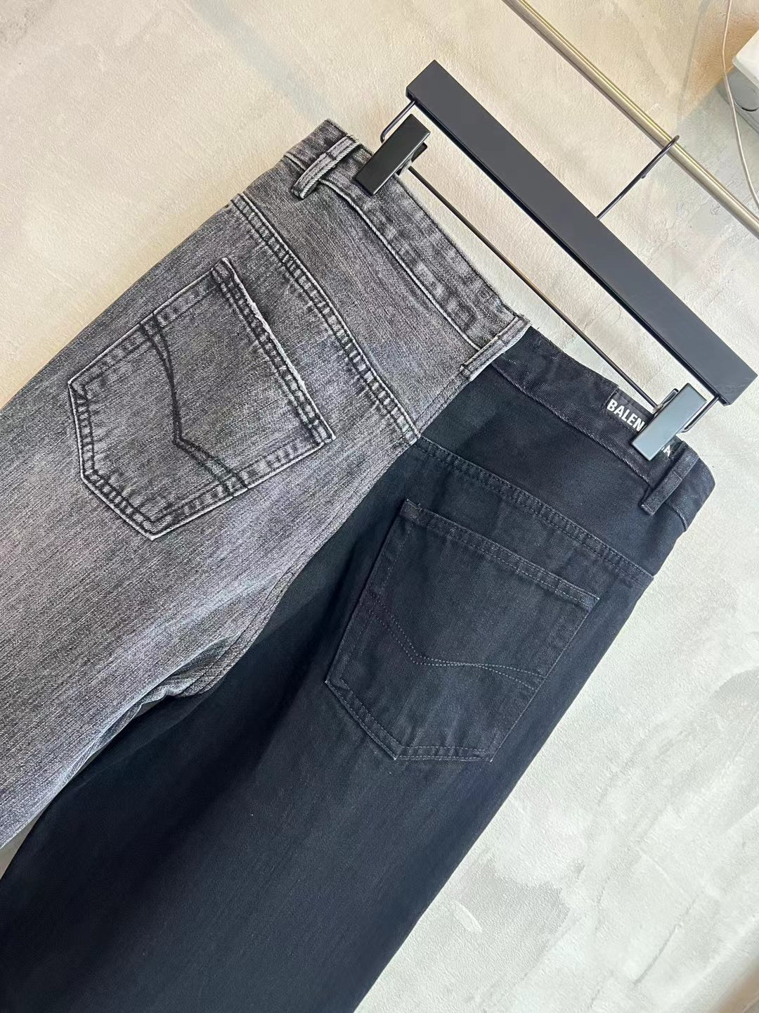 LuxluxHouse Best Quality Clothes Balenciaga Pants