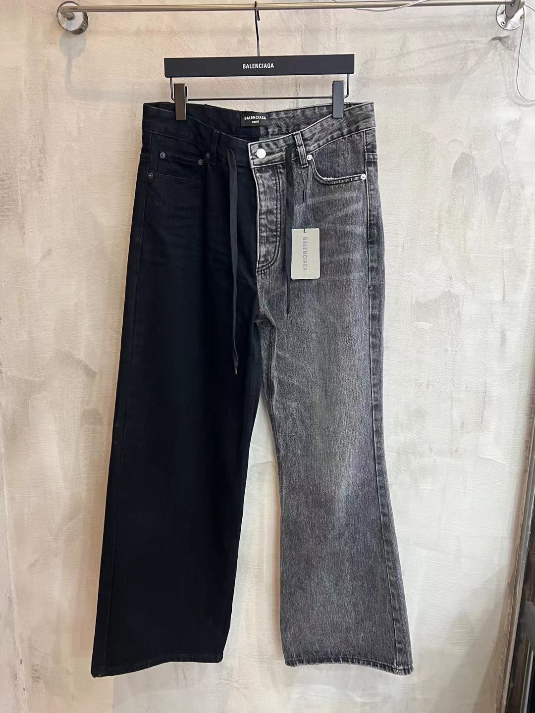LuxluxHouse Best Quality Clothes Balenciaga Pants