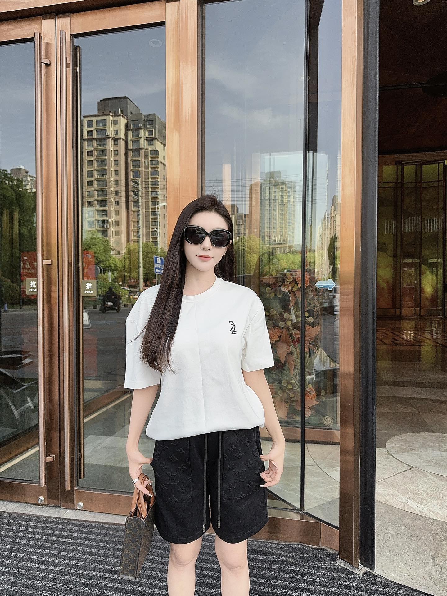 LuxluxHouse Best Quality Clothes Pants Louis Vuitton