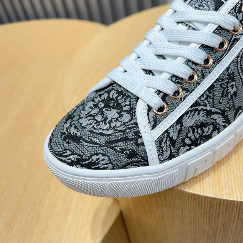 LuxluxHouse Best Quality Shoes Versace