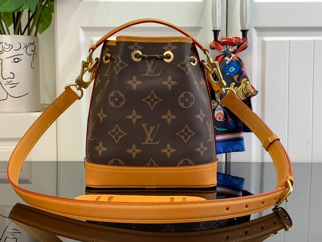 LuxluxHouse Best Quality Bags Louis Vuitton Men