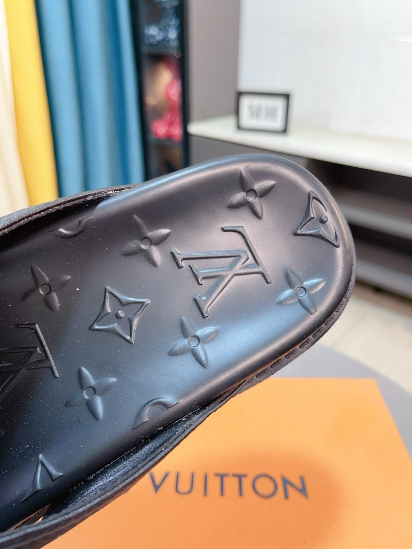 LuxluxHouse Best Quality Sandals Louis Vuitton