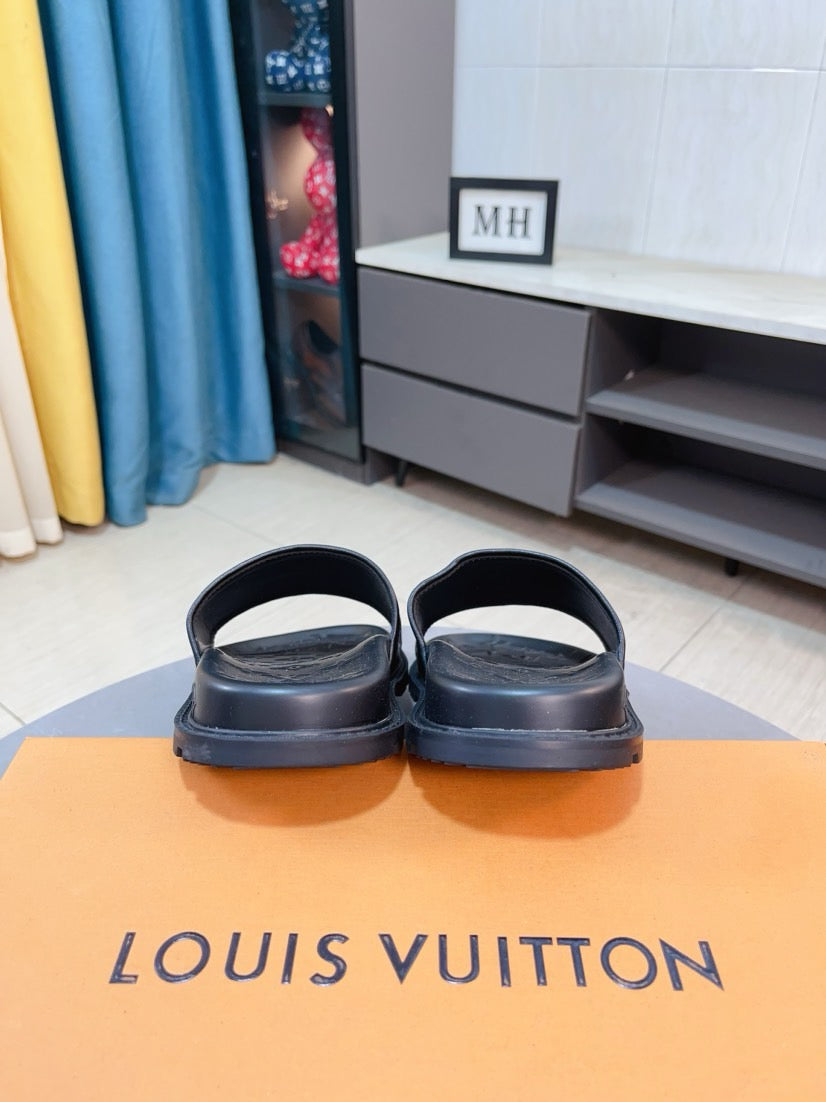 LuxluxHouse Best Quality Sandals Louis Vuitton