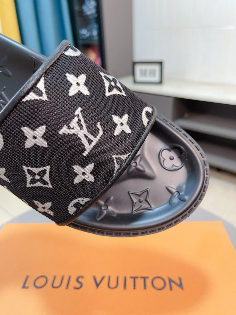 LuxluxHouse Best Quality Sandals Louis Vuitton