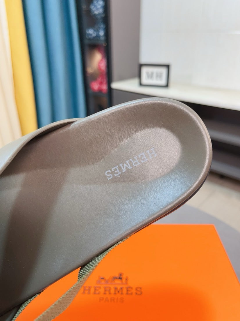 LuxluxHouse Best Quality Sandals Hermes