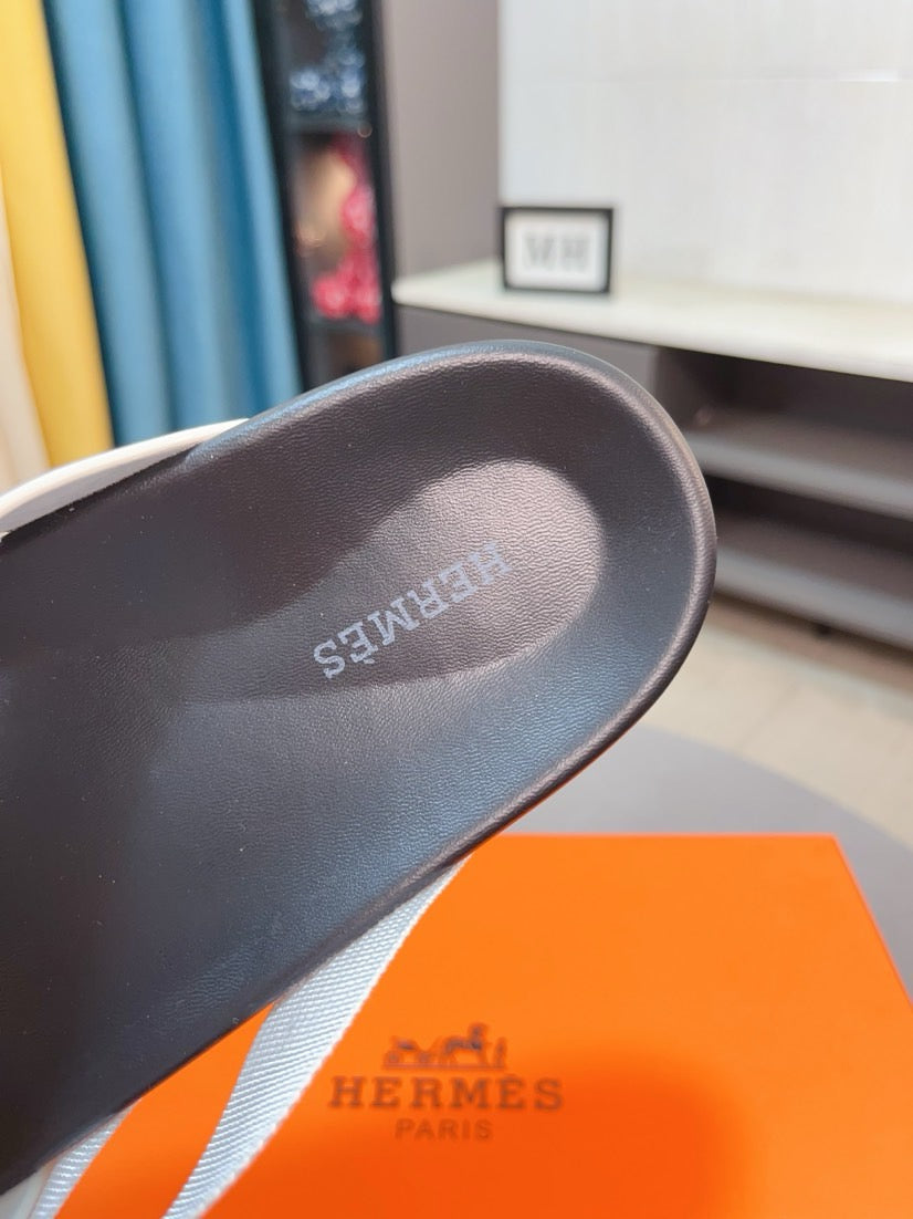 LuxluxHouse Best Quality Sandals Hermes