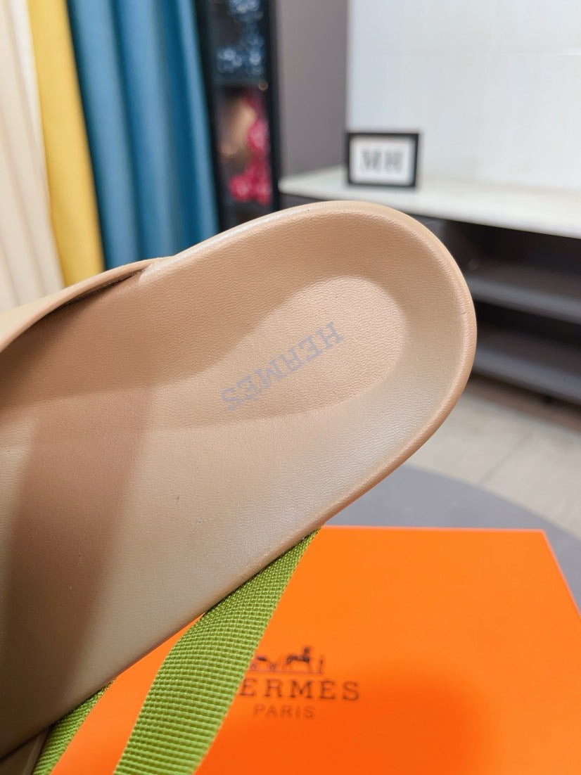 LuxluxHouse Best Quality Sandals Hermes