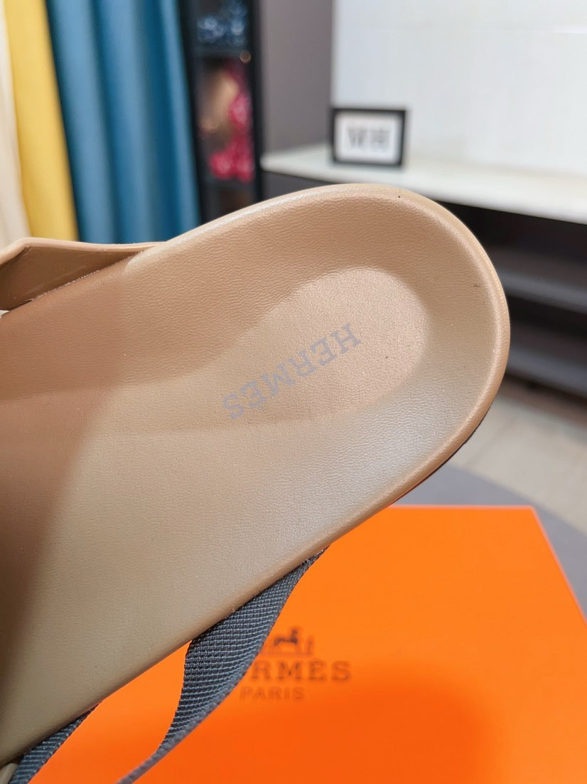 LuxluxHouse Best Quality Sandals Hermes
