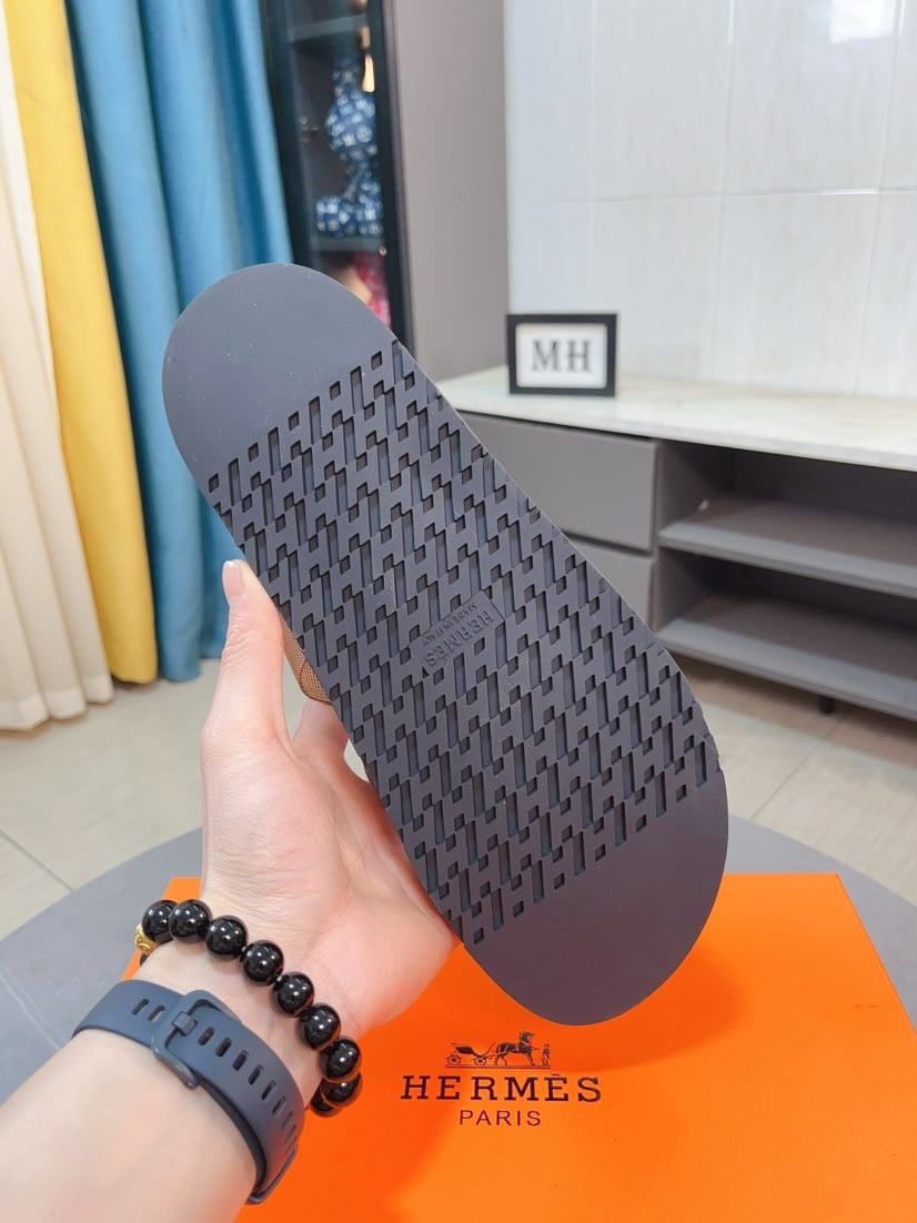 LuxluxHouse Best Quality Sandals Hermes