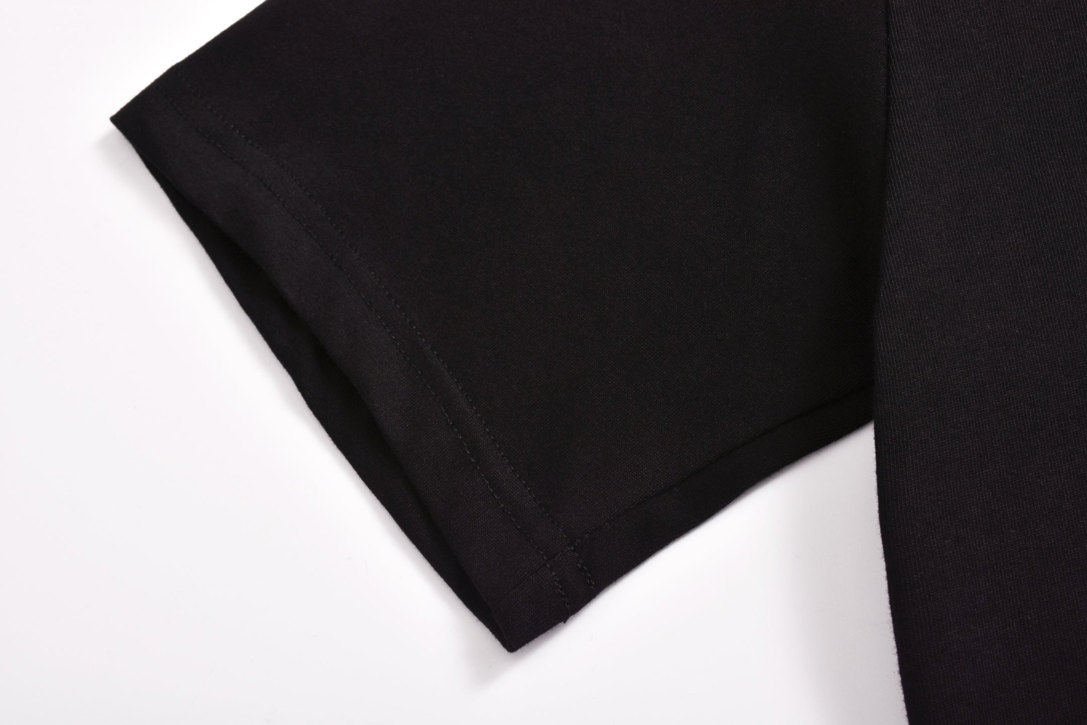LuxluxHouse Best Quality Clothes T-shirt Moncler