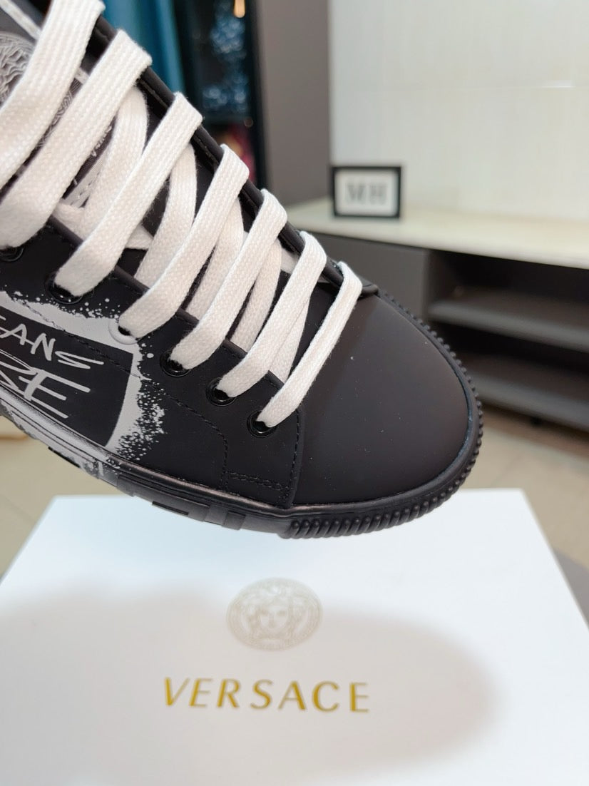 LuxluxHouse Best Quality Shoes Versace