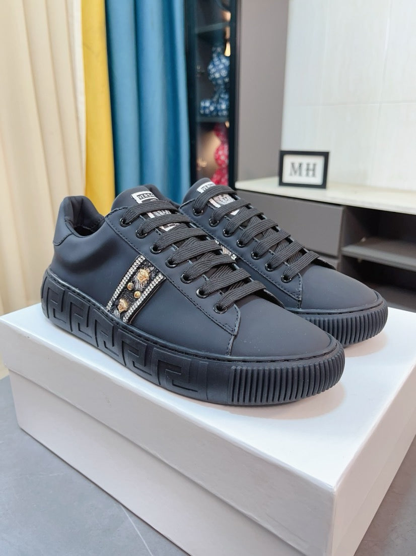 LuxluxHouse Best Quality Shoes Versace