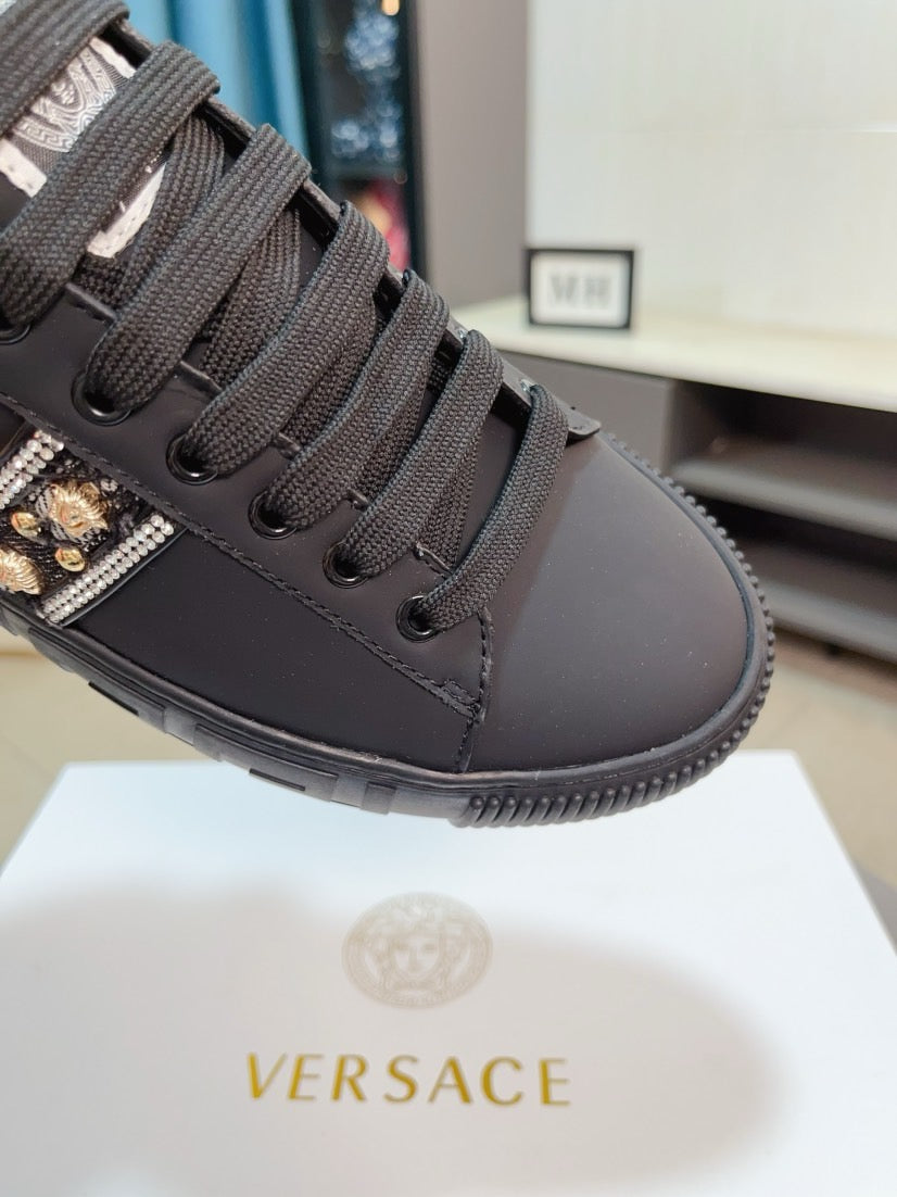 LuxluxHouse Best Quality Shoes Versace
