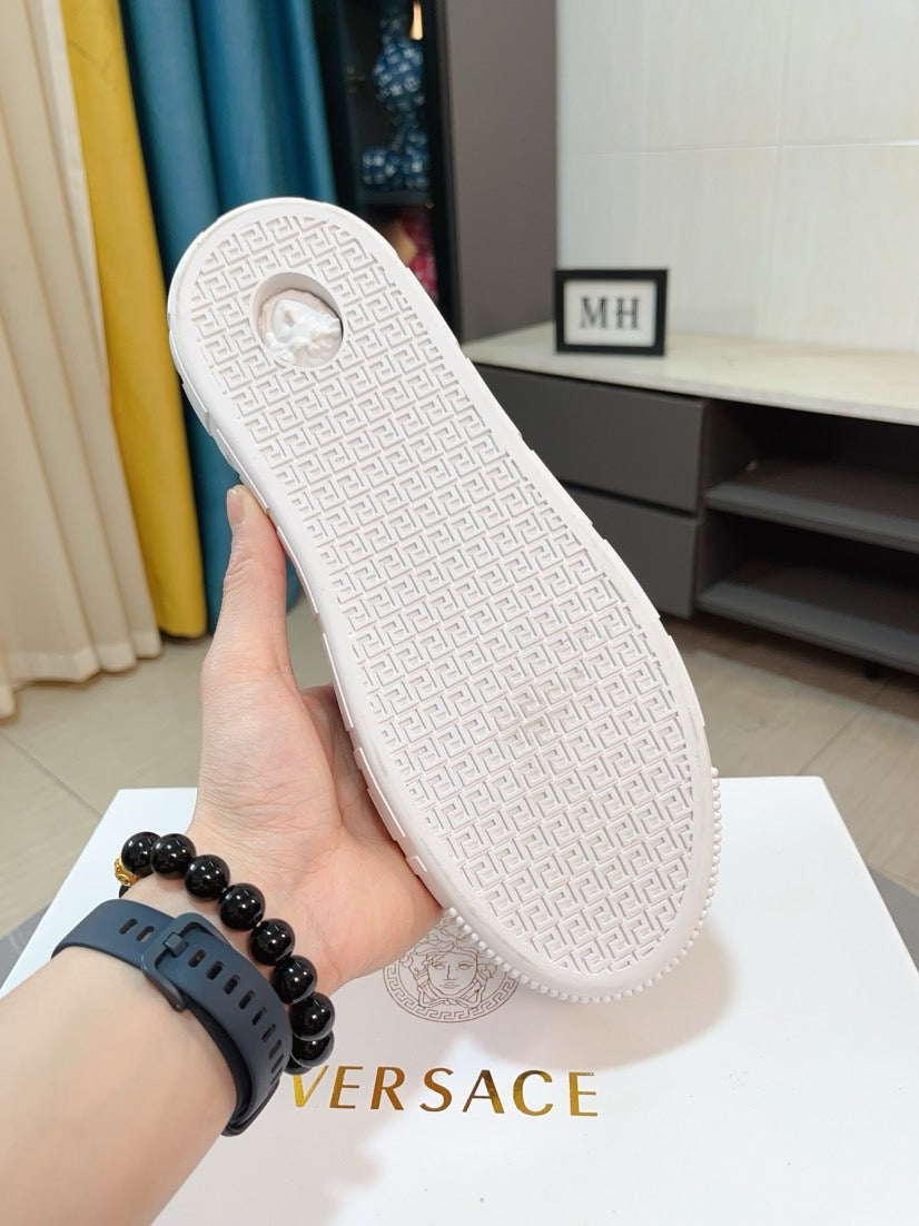 LuxluxHouse Best Quality Shoes Versace